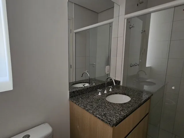 Apartamento com 104m² 3 quartos e 2 banheiros, à venda, no bairro Centro em Londrina