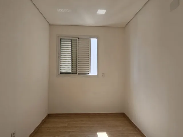 Apartamento com 104m² 3 quartos e 2 banheiros, à venda, no bairro Centro em Londrina
