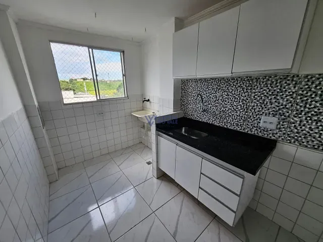 Apartamento 3 quartos e 2 banheiros, à venda ou para alugar, no bairro Jardim Satélite em São José dos Campos