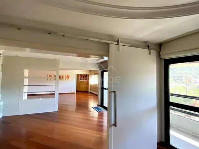Apartamento com 378m² 4 quartos e 5 banheiros, à venda, no bairro Centro em Poços de Caldas