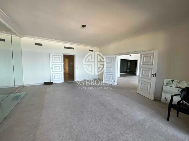 Apartamento com 600m² 4 quartos e 5 banheiros, à venda, no bairro Copacabana em Rio de Janeiro