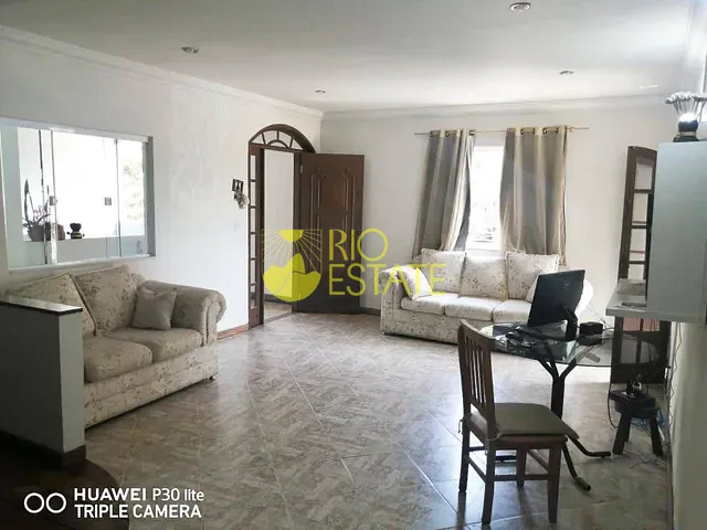 Apartamento com 164m² 3 quartos e 2 banheiros, à venda, no bairro São Geraldo em Volta Redonda