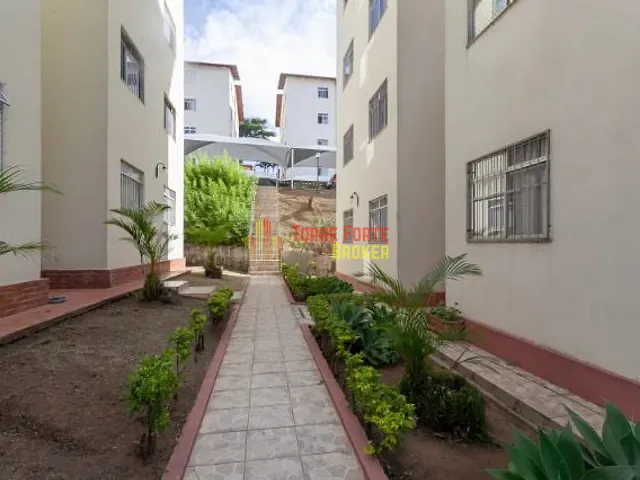 Apartamento com 59m² 3 quartos e 1 banheiro, à venda, no bairro Heliópolis em Belo Horizonte