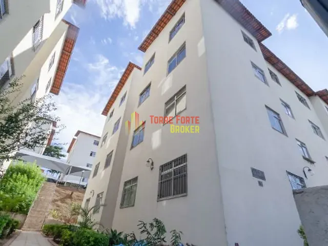 Apartamento com 59m² 3 quartos e 1 banheiro, à venda, no bairro Heliópolis em Belo Horizonte