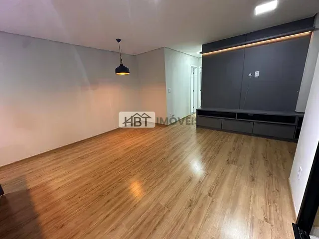 Apartamento 2 quartos e 2 banheiros, à venda, no bairro Jardim Marambá em Bauru
