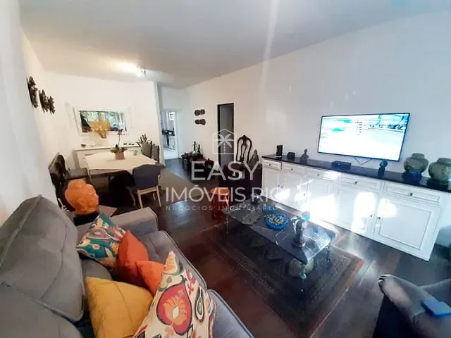 Apartamento com 130m² 4 quartos e 3 banheiros, à venda, no bairro Ipanema em Rio de Janeiro