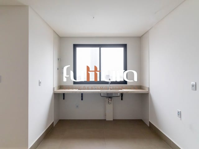 Apartamento 3 quartos e 4 banheiros, à venda, no bairro Setor Bueno em Goiânia