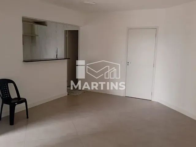Apartamento 2 quartos e 2 banheiros, para alugar, no bairro Parque Esplanada em Embu das Artes
