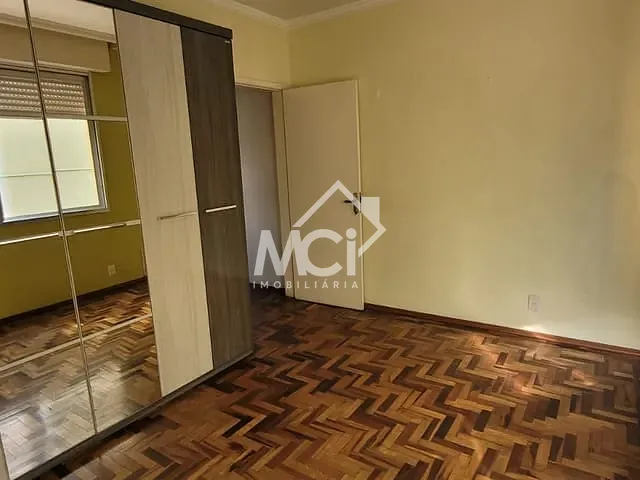 Apartamento 2 quartos e 2 banheiros, à venda, no bairro Centro em Pelotas
