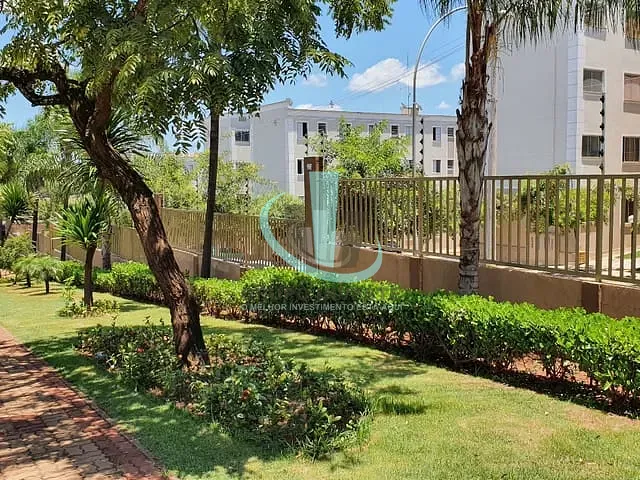 Apartamento com 50m² 2 quartos e 1 banheiro, à venda, no bairro PARQUE LARANJEIRAS em ARARAQUARA