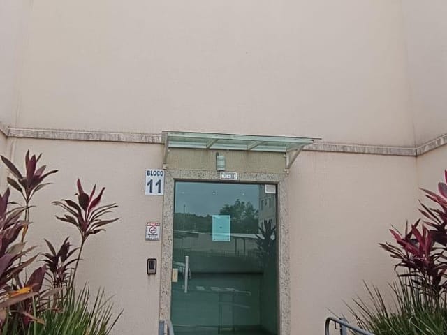 Apartamento com 79m² 2 quartos e 1 banheiro, à venda, no bairro Jardim Ana Eliza em Cambé