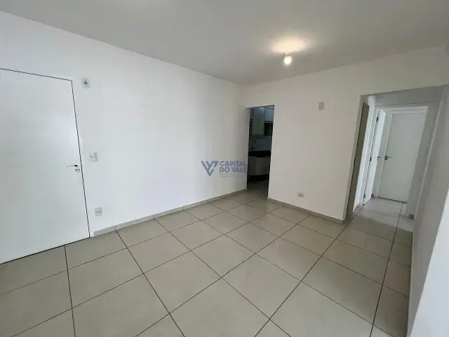 Apartamento 2 quartos e 2 banheiros, para alugar, no bairro Royal Park em São José dos Campos