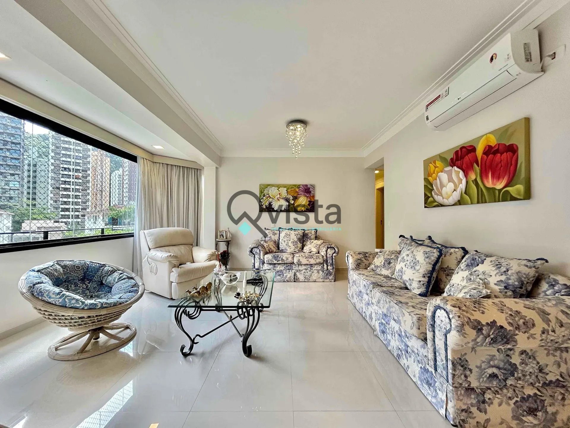 Apartamento, 3 quartos, 140 m² - Foto 2