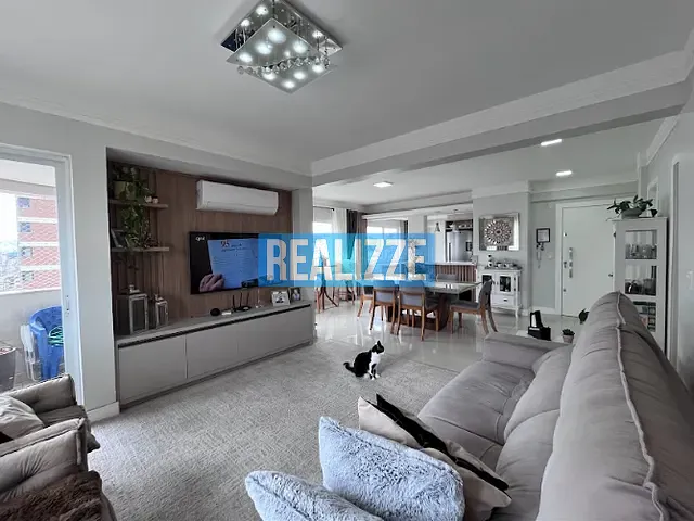 Apartamento com 170m² 3 quartos e 2 banheiros, à venda, no bairro Centro em Marau