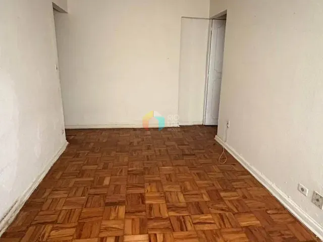 Apartamento com 50m² 1 quarto e 1 banheiro, à venda ou para alugar, no bairro Liberdade em São Paulo