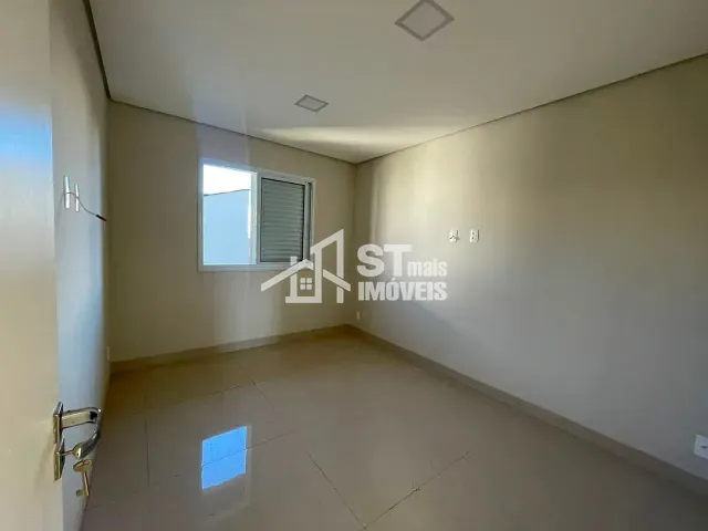 Apartamento 3 quartos e 1 banheiro, para alugar, no bairro Jardim Mantiqueira II em Andradas