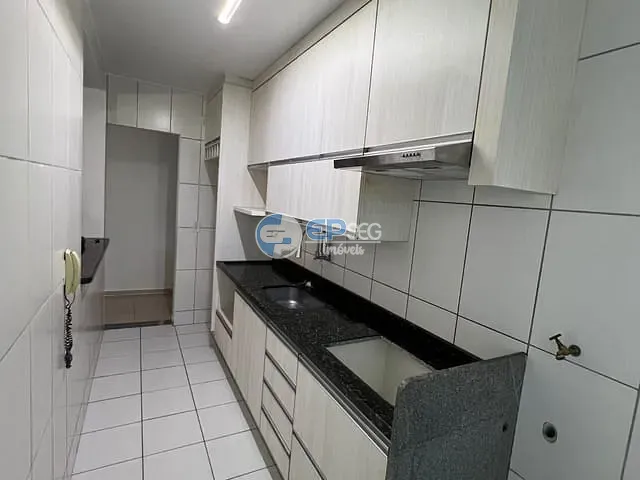 Apartamento 2 quartos e 1 banheiro, para alugar, no bairro Jardim Morumbi em Londrina