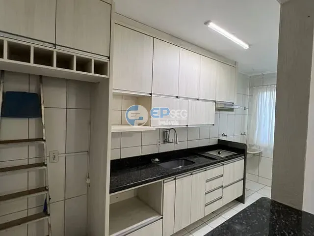 Apartamento 2 quartos e 1 banheiro, para alugar, no bairro Jardim Morumbi em Londrina