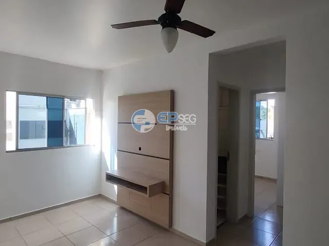 Apartamento 2 quartos e 1 banheiro, para alugar, no bairro Jardim Morumbi em Londrina