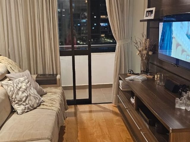 Apartamento 2 quartos e 2 banheiros, à venda ou para alugar, no bairro Jardim Apolo em São José dos Campos