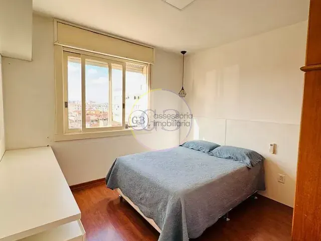 Apartamento com 76m² 2 quartos e 1 banheiro, para alugar, no bairro Centro em Pelotas