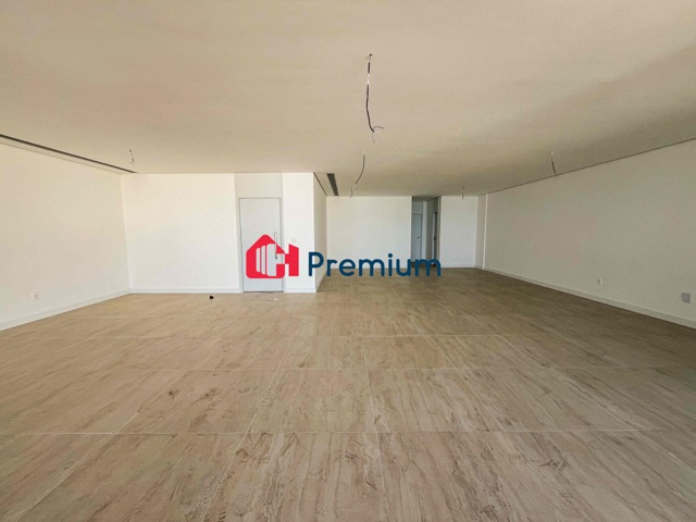 Apartamento 4 quartos e 6 banheiros, à venda, no bairro Barra da Tijuca em Rio de Janeiro