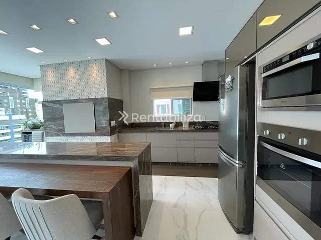 Apartamento 4 quartos e 4 banheiros, à venda, no bairro Meia Praia em Itapema