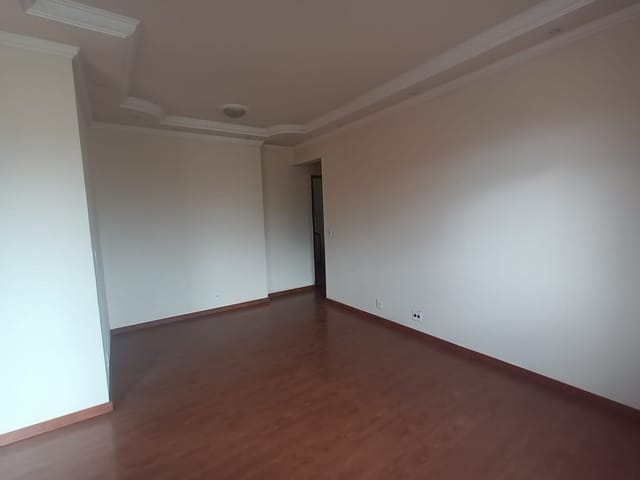 Apartamento 2 quartos e 2 banheiros, à venda, no bairro Centro em Cataguases