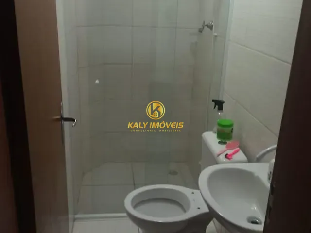 Apartamento 2 quartos e 2 banheiros, à venda, no bairro Vila Lucinda em Santo André