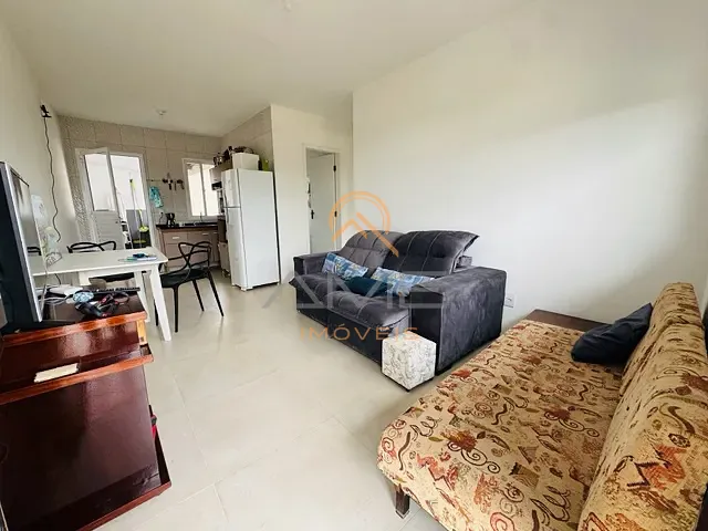 Apartamento 2 quartos e 1 banheiro, à venda, no bairro Laranjal em Pelotas