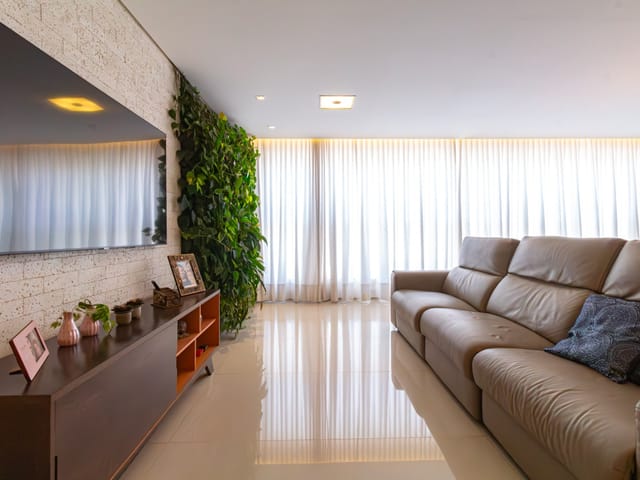 Apartamento 4 quartos e 6 banheiros, à venda, no bairro Setor Bueno em Goiânia
