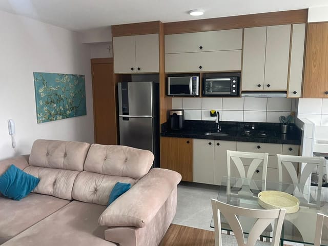 Apartamento 2 quartos e 1 banheiro, à venda ou para alugar, no bairro Colinas do Paratehy em São José dos Campos