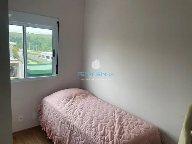 Apartamento 2 quartos e 1 banheiro, à venda ou para alugar, no bairro Colinas do Paratehy em São José dos Campos