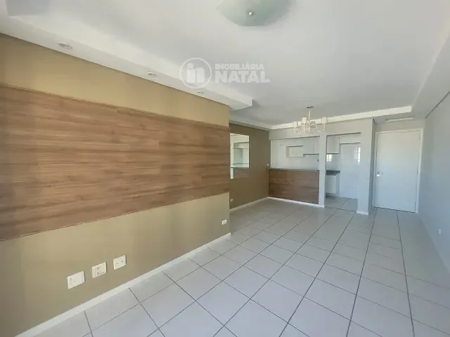 Apartamento com 90m² 2 quartos e 1 banheiro, para alugar, no bairro Centro em Londrina