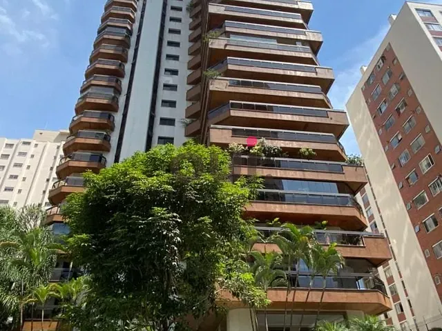 Apartamento 4 quartos e 6 banheiros, à venda, no bairro Aclimação em São Paulo