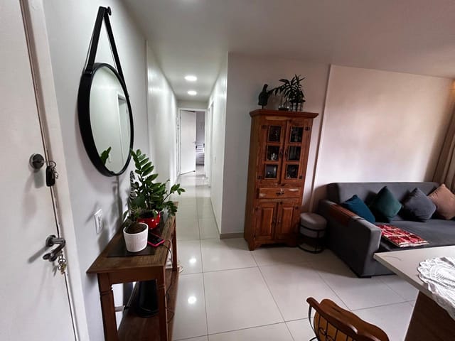 Apartamento com 42m² 2 quartos e 1 banheiro, à venda, no bairro Campo Grande em Rio de Janeiro