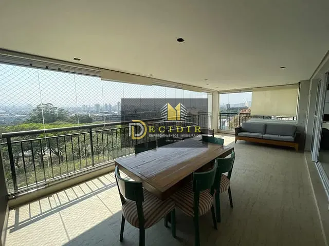 Apartamento com 167m² 3 quartos e 4 banheiros, à venda ou para alugar, no bairro Parque São Jorge em São Paulo