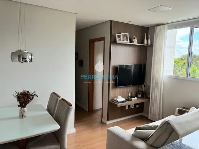 Apartamento 2 quartos e 2 banheiros, à venda, no bairro Jardim das Indústrias em São José dos Campos