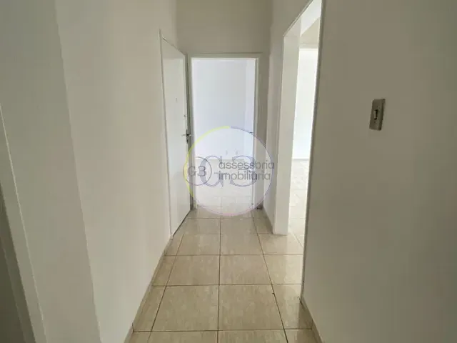 Apartamento 2 quartos e 2 banheiros, para alugar, no bairro Centro em Rio Grande