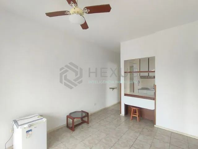 Apartamento 1 quarto e 1 banheiro, à venda, no bairro Jardim Astúrias em Guarujá