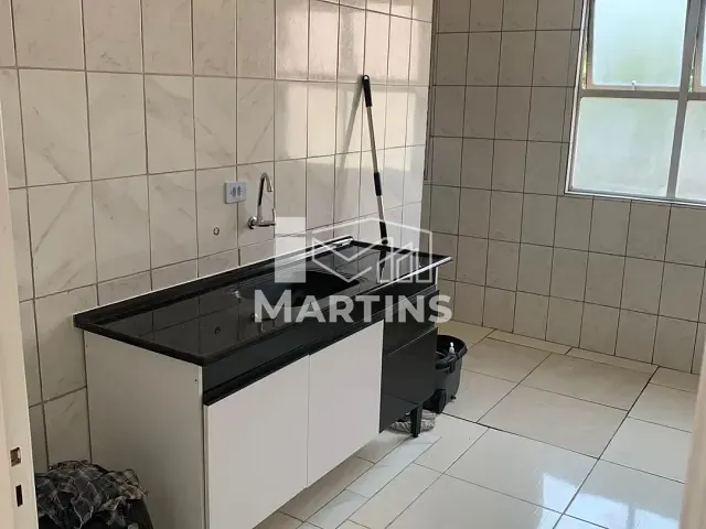 Apartamento 2 quartos e 1 banheiro, à venda ou para alugar, no bairro Jardim Amália em São Paulo