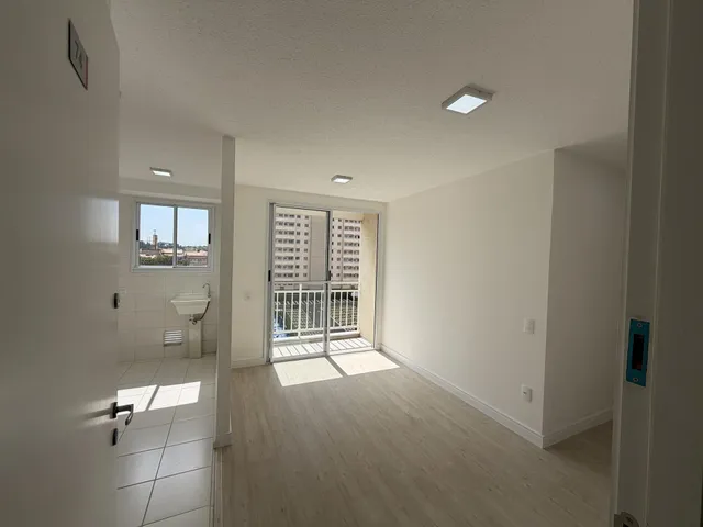 Apartamento 2 quartos e 1 banheiro, à venda, no bairro Vila Palácios em Campinas