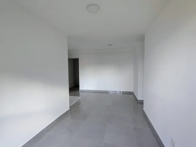 Apartamento 2 quartos e 2 banheiros, para alugar, no bairro Jardim em Santo André