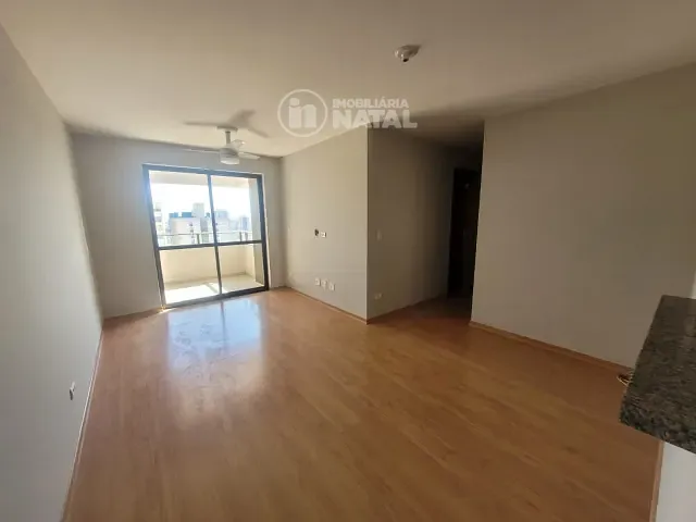 Apartamento com 120m² 3 quartos e 2 banheiros, para alugar, no bairro Centro em Londrina