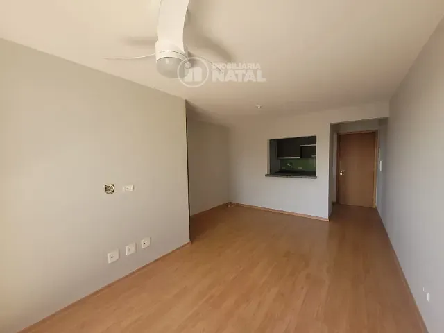Apartamento com 120m² 3 quartos e 2 banheiros, para alugar, no bairro Centro em Londrina