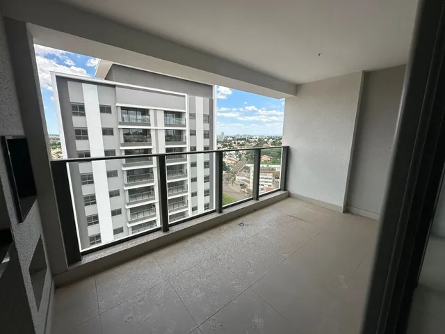 Apartamento com 10m² 3 quartos e 2 banheiros, à venda, no bairro Bela Suiça em Londrina