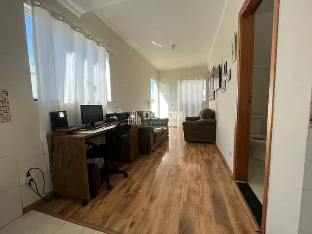 Apartamento 2 quartos e 1 banheiro, à venda, no bairro Loteamento Caldense em Poços de Caldas