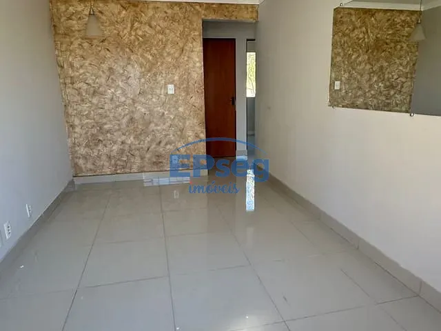 Apartamento 2 quartos e 1 banheiro, à venda, no bairro Residencial Professora Madalena Cardoso em Londrina