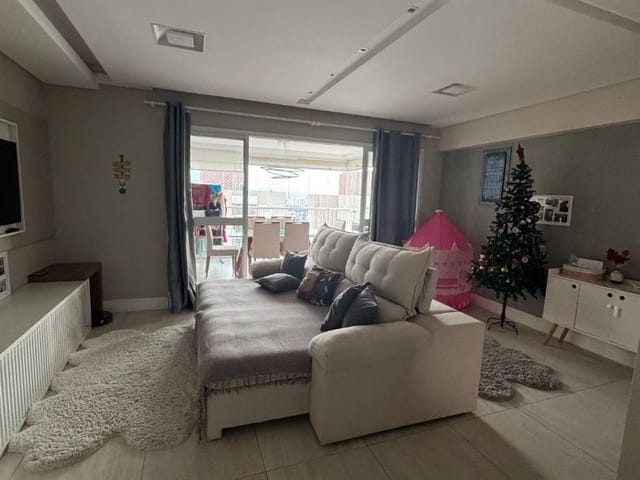 Apartamento 4 quartos e 2 banheiros, à venda, no bairro Jardim das Indústrias em São José dos Campos