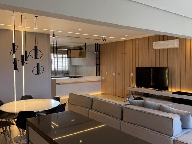 Apartamento 3 quartos e 2 banheiros, à venda, no bairro Centro em Cambé